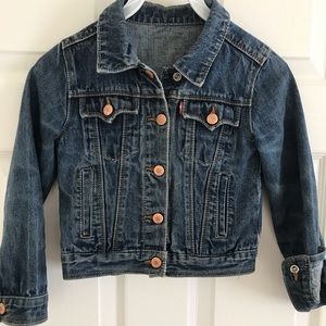 Levi’s Jean Jacket Denim Size 6